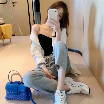 大情人华伦天奴